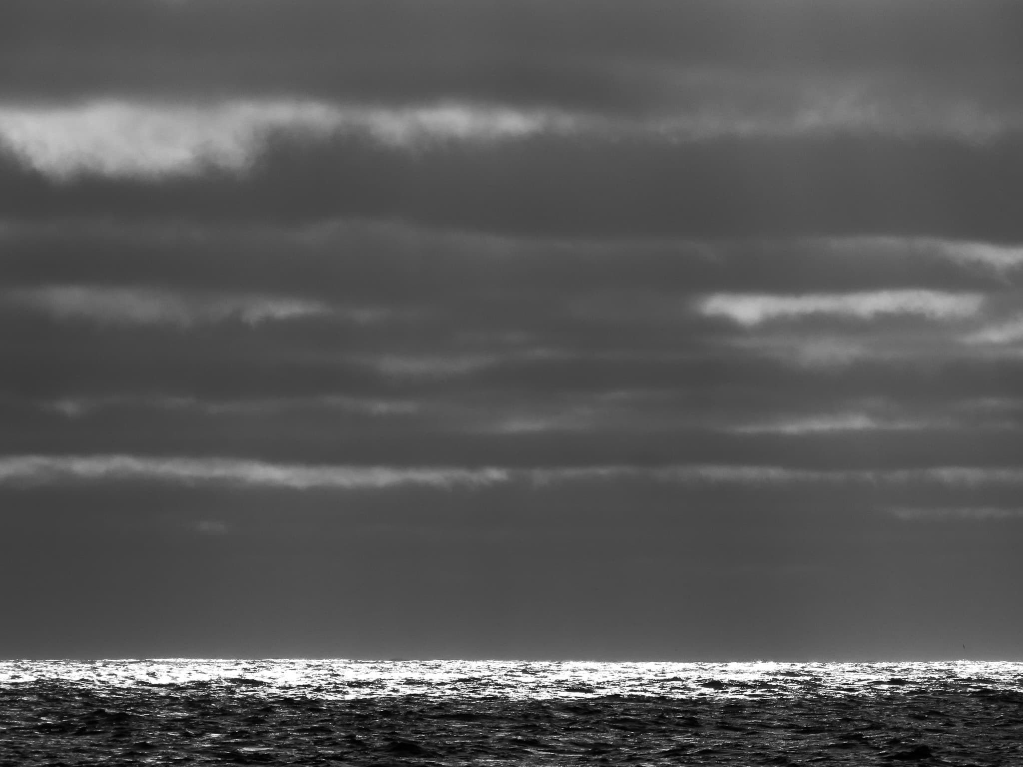 Lejos de Aquí - Fotografía artística del mar por Cristian Letelier (Yiasau)